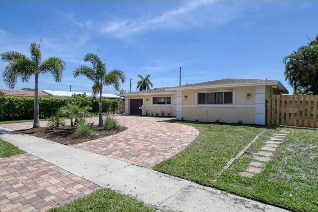 Paradise 4 Min To The Beach With Private Heated Pool Deerfield Beach Exteriör bild