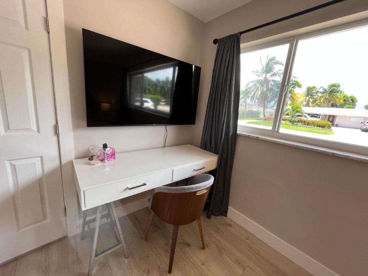 Paradise 4 Min To The Beach With Private Heated Pool Deerfield Beach Exteriör bild
